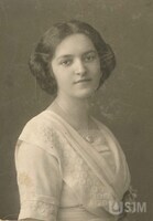 M1992.031a.jpg; M1992/031:021; ; letters