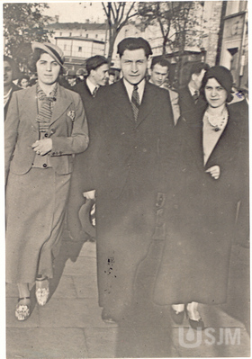 M1999.002.002.jpg; M1999/002:002; ;