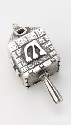 M2006_029_003_ii.jpg; M2006/029:003; ;