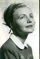 M2010.088b.jpg; M2010/088:001a; Righteous Among the Nations medal; medals