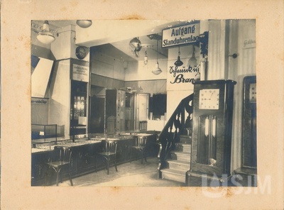 M2019_052_011i.jpg; M2019/052:011; ;